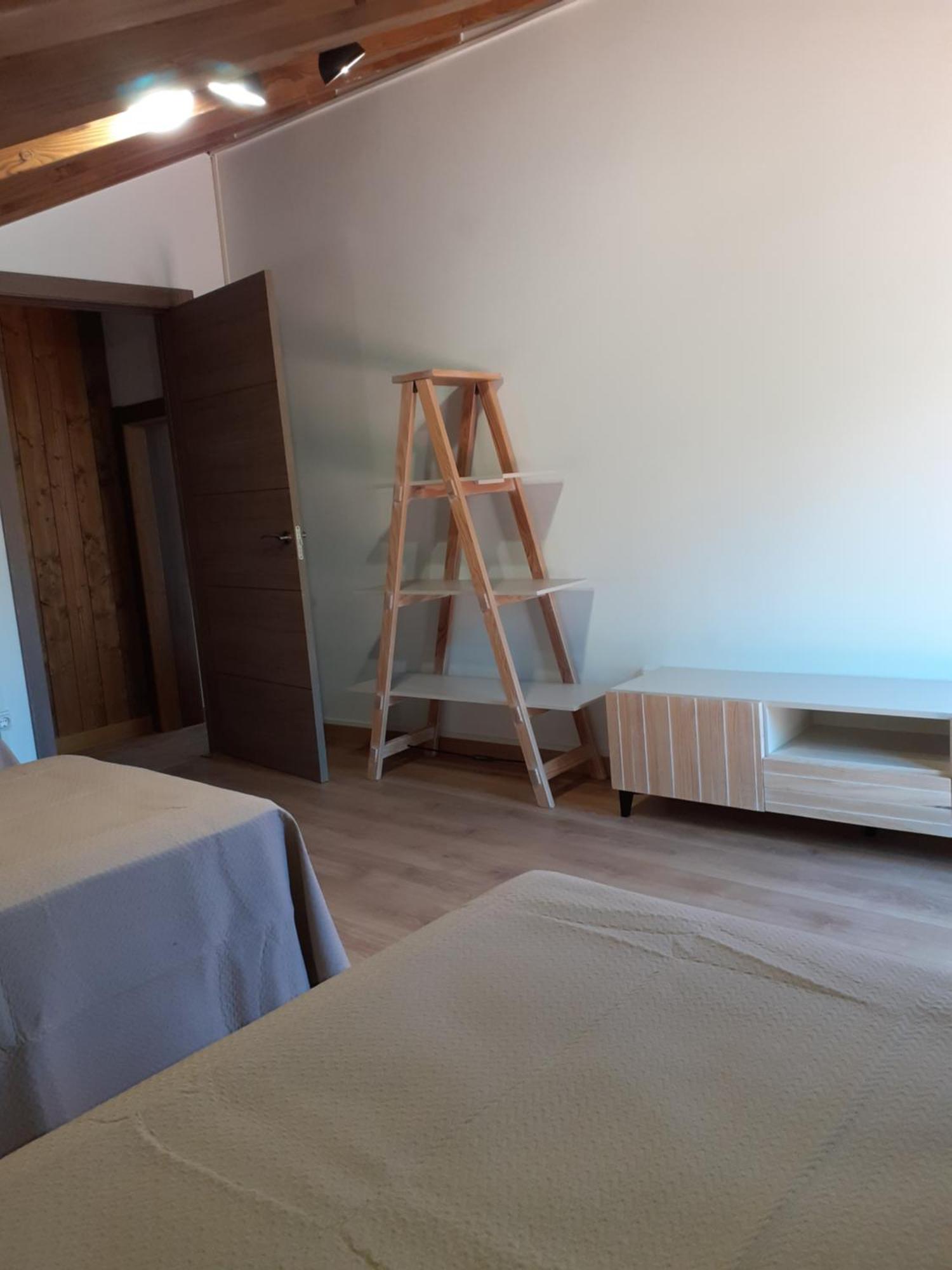 Casa Binuales Apartment Pedruel Luaran gambar