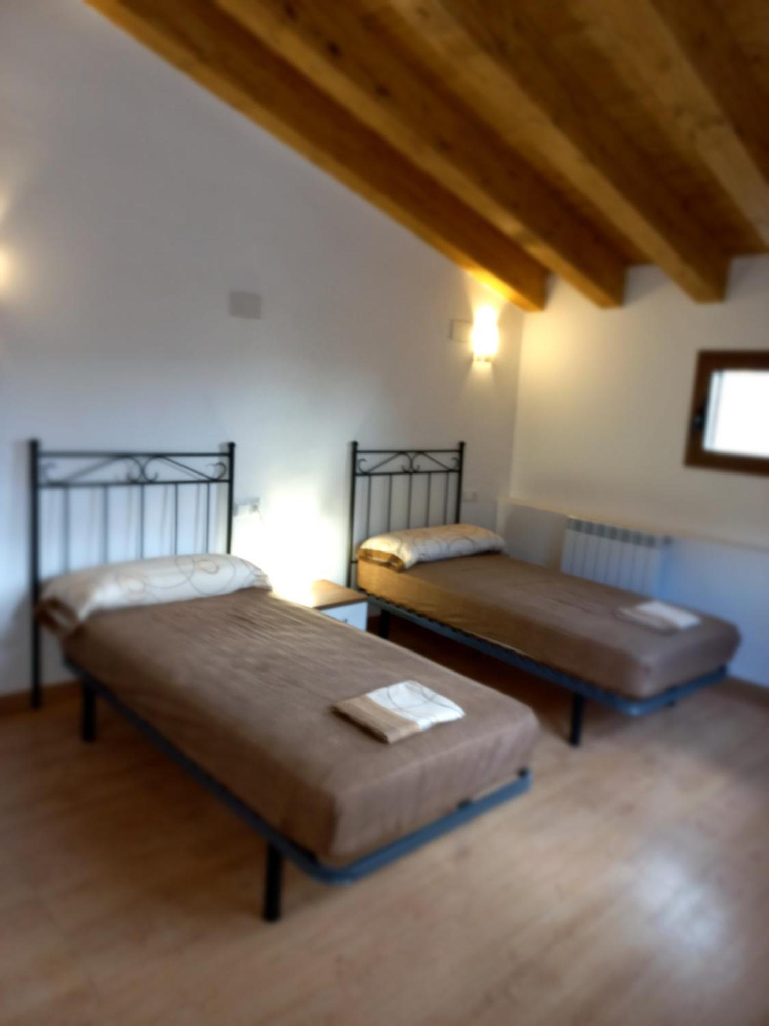 Casa Binuales Apartment Pedruel Luaran gambar